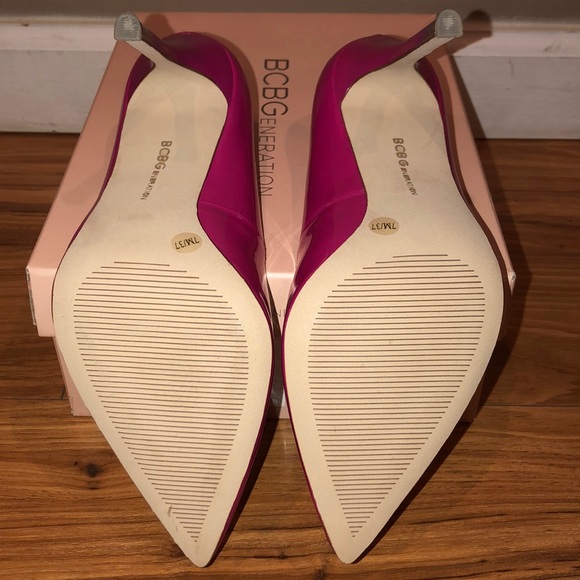 BCBGeneration BG-Treasure Pumps - Picture 6 of 8